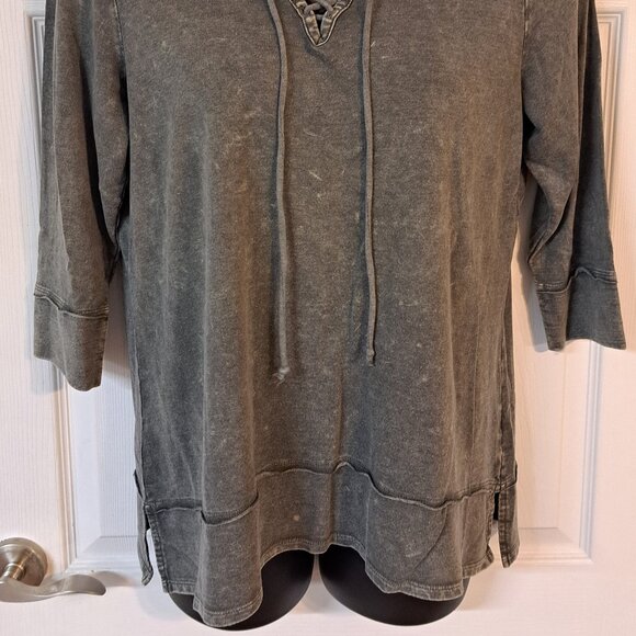 Christopher & Banks Khaki Green Pullover Top - Picture 2 of 8